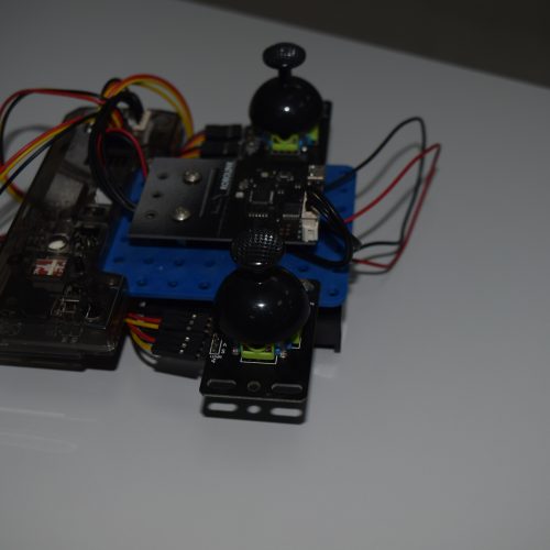 2512-Embedded-System-Lab-03