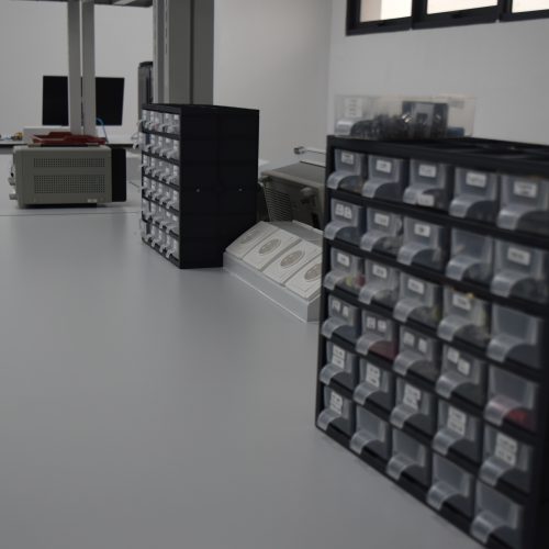 2512-Embedded-System-Lab-04